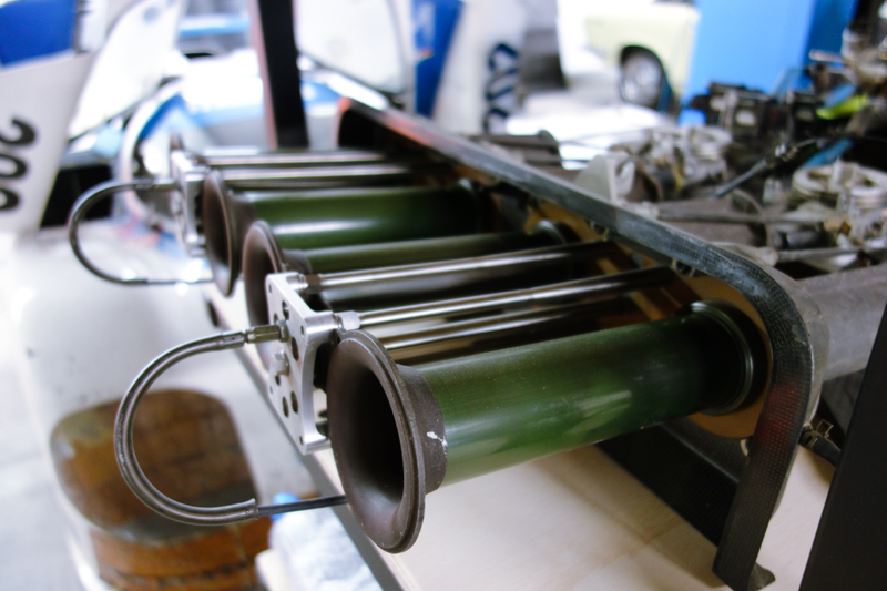 Illustration for article titled Mazda's All-Conquering 700 HP Four-Rotor Le Mans Engine Has The Coolest Intake Ever